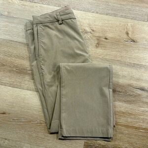 Vineyard Vines Boys performance pant size 18